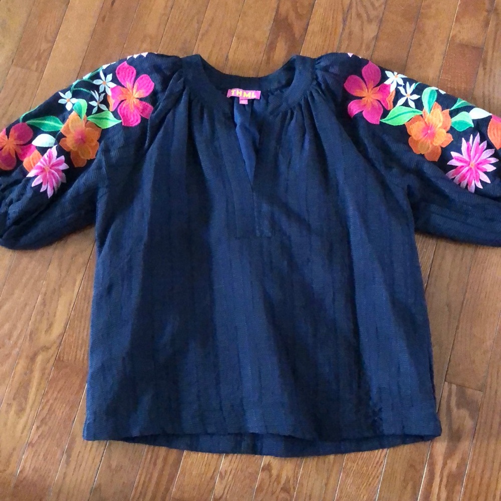 THML navy top with Embroidered sleeves￼